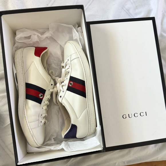 Gucci Women’s Ace White Leather Sneaker, size 39/9 - Picture 11 of 12